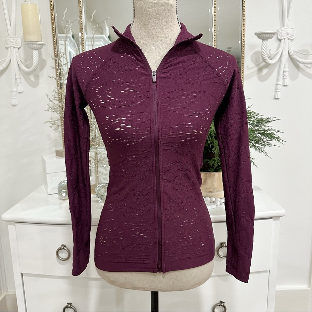 Fabletics Luciana Seamless Pointelle Zip Up Jacket Workout Athleisure Sz XS